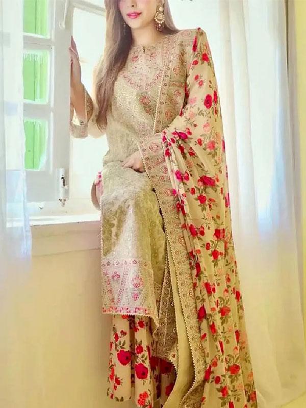 Aneela’s Heavy Embroidered Chiffon Suit with Silk Trouser (Unstitched)