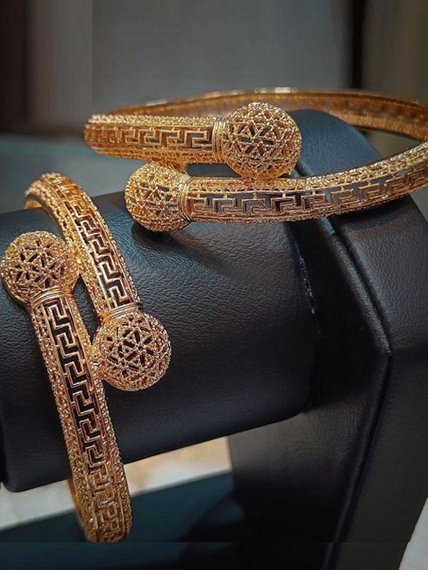 Gold Plated Printed Bangles Pair